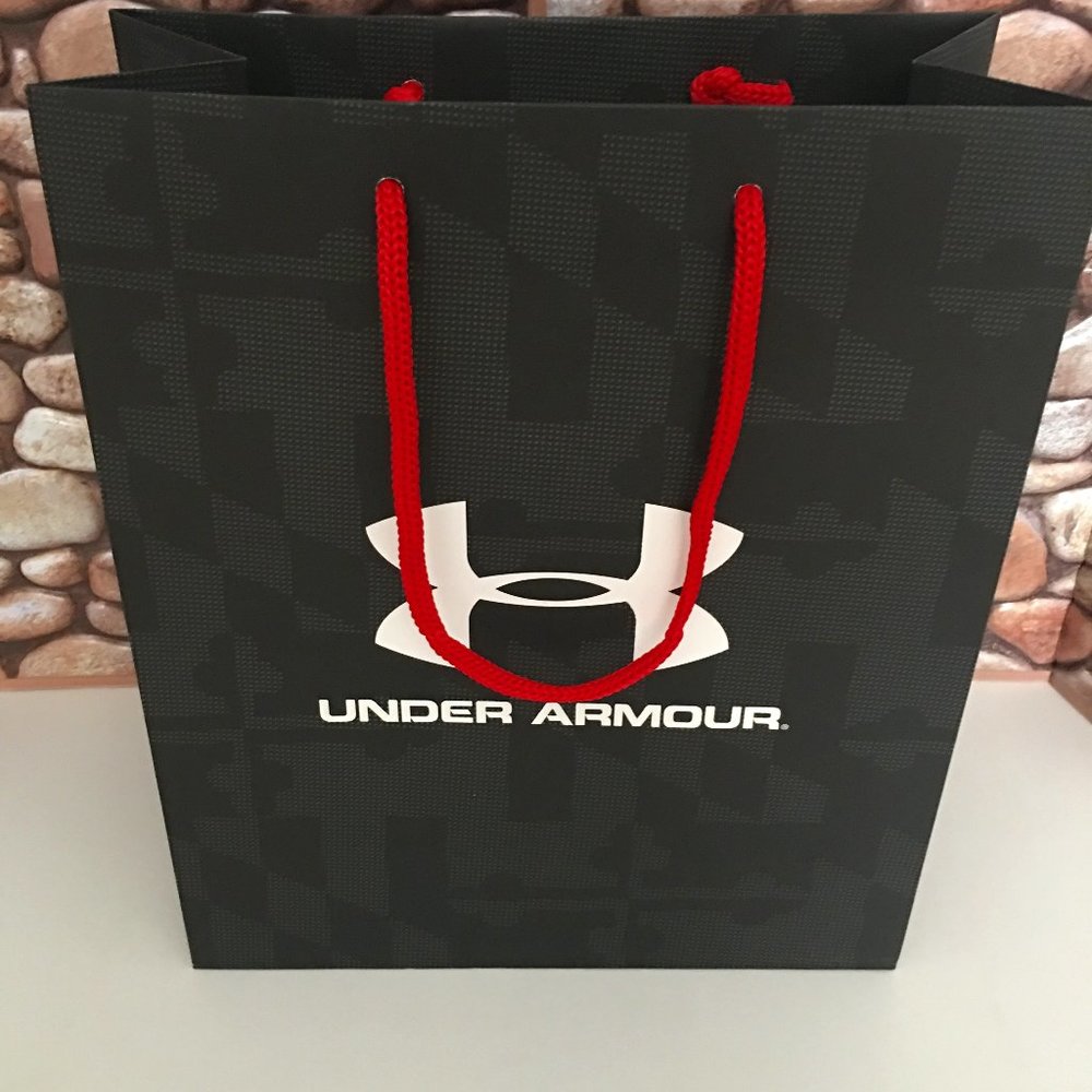 COPY - Under Armour Reusable Paperbags Gift Bags 7 pack
